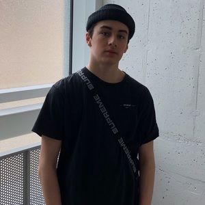 Meet your Posher, Zachary